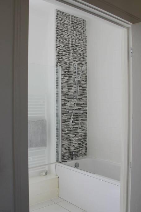 Cotswold Gem Apartment Upper Rissington ภายนอก รูปภาพ