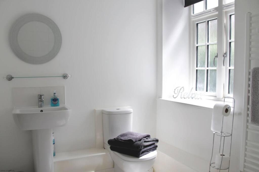 Cotswold Gem Apartment Upper Rissington ภายนอก รูปภาพ